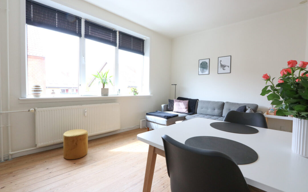 (2207-4)Mølletoften